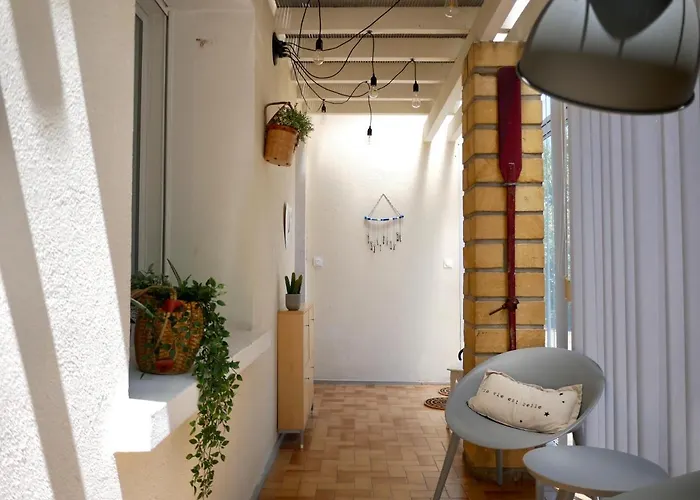 Aux Lagerstroemias * Bergerac